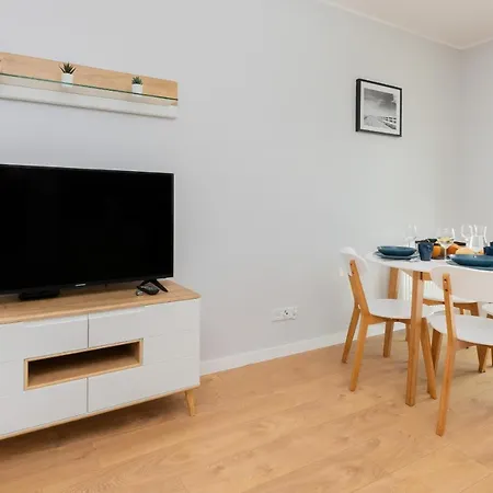Апартаменты Sucha 37 Nowa Letnica By Renters *